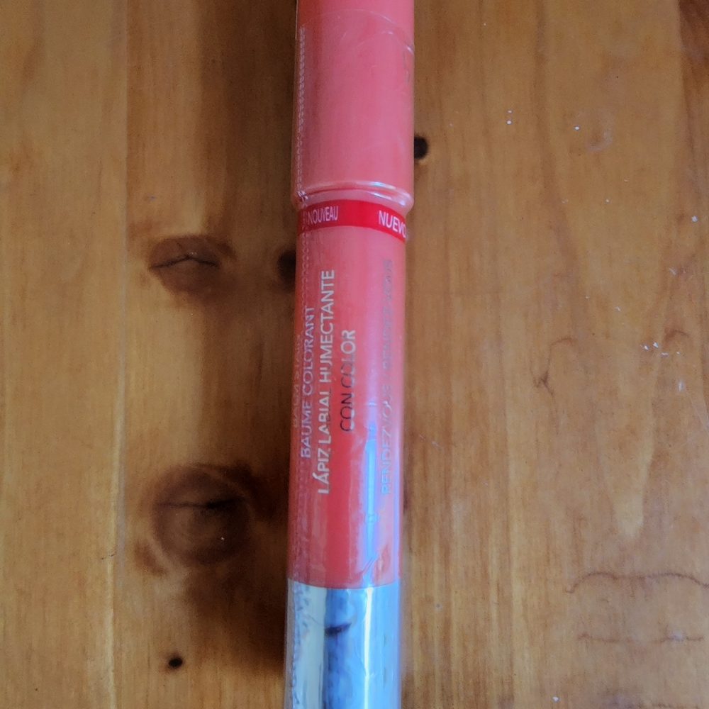 NWT REVLON LIP BALM LIPSTICK